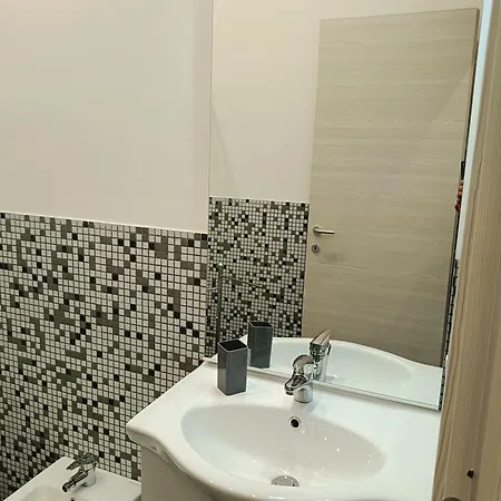 Holiday Catania Apartments *