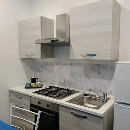 Holiday Catania Apartments カターニア